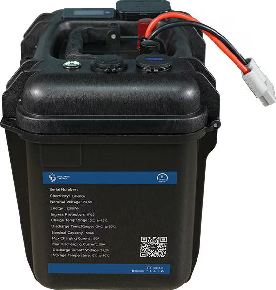 ULTIMATRON ULP-24-50 wasserdichte tragbare LiFePO4 Batterie 25,6 V 50 Ah mit Bluetooth, Smart BMS & LCD-Display