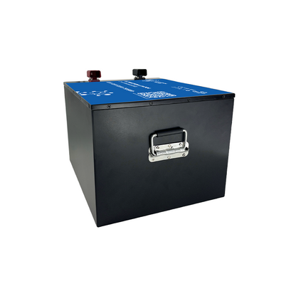 ULTIMATRON ULM-12-620 LiFePO4 Untersitz-Batterie 12,8 V 620 Ah mit Bluetooth & Smart BMS